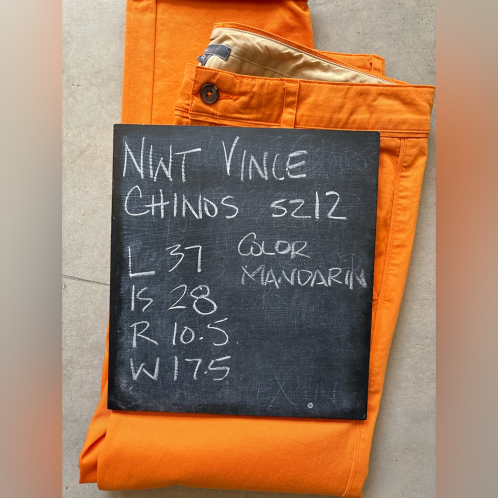 NWT Vince Chinos - Picture 5 of 15